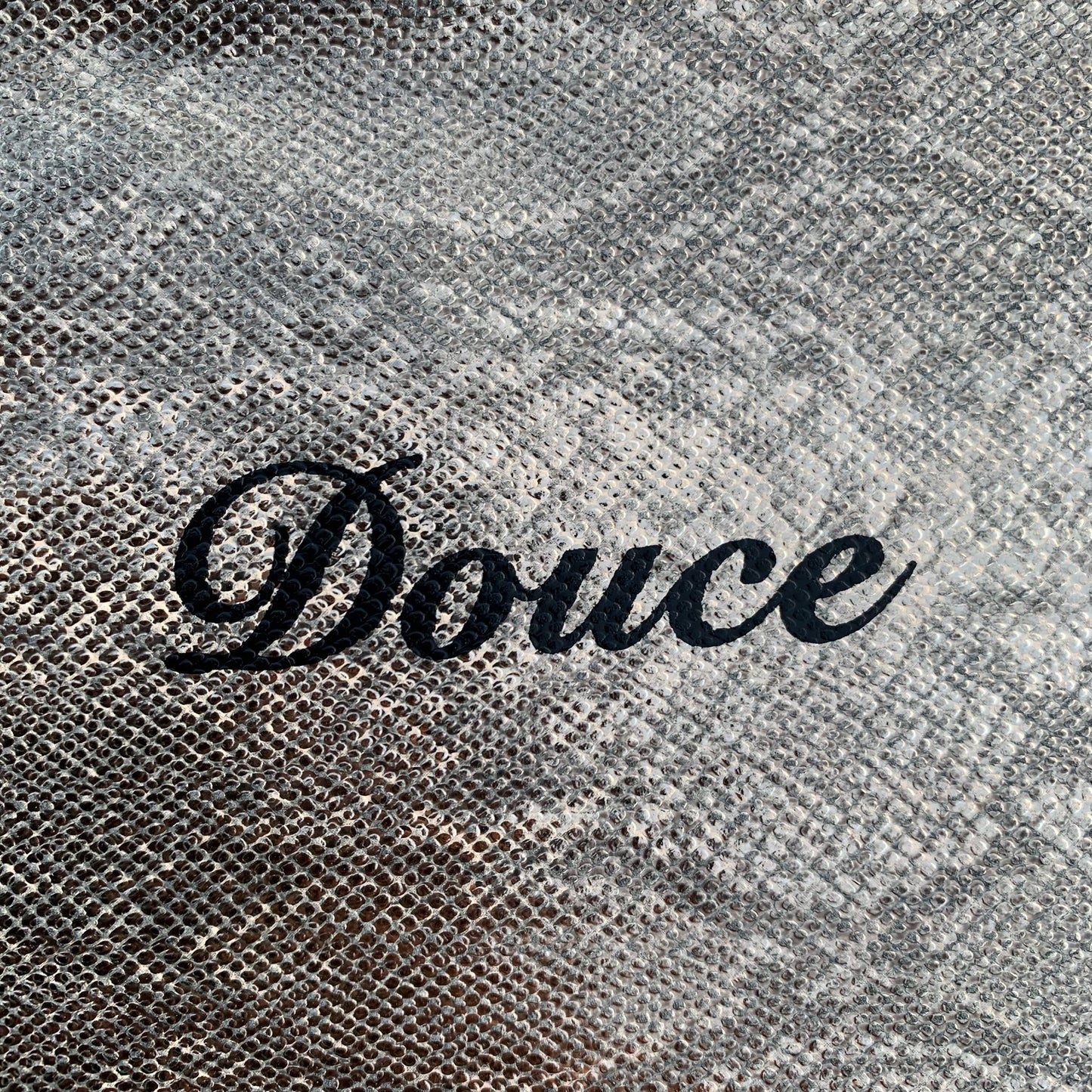 Pochette Douce